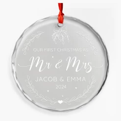 Personalized First Christmas Married Ornament - Newlywed Gifts, Glass Ornament For Couple, Christmas Tree Decoration