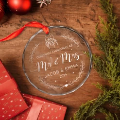 Personalized First Christmas Married Ornament - Newlywed Gifts, Glass Ornament For Couple, Christmas Tree Decoration -Gift Series Store FMSJGOLTTT060824001 MK05